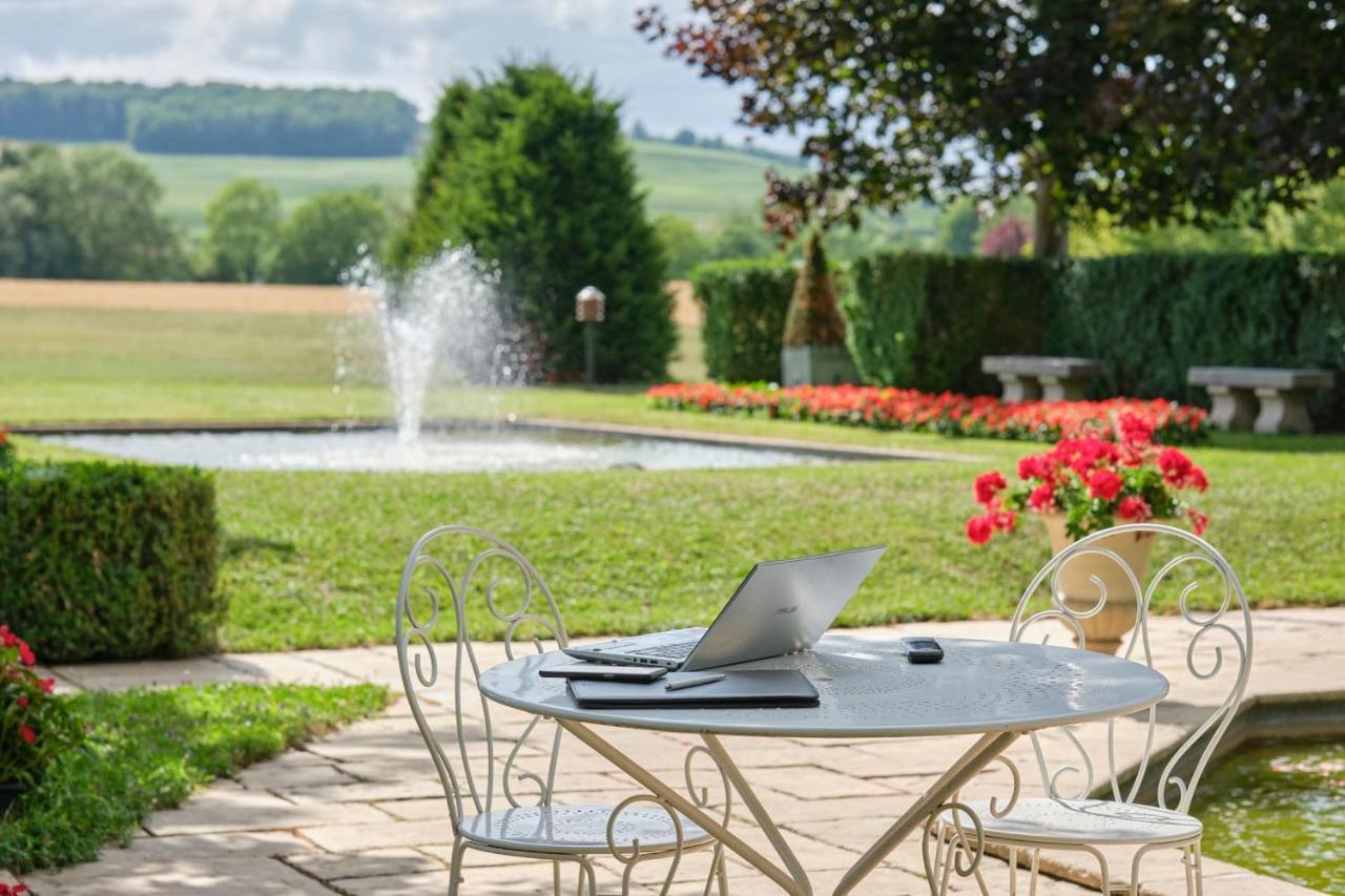 Hostellerie Briqueterie & Spa Champagne Vinay  Εξωτερικό φωτογραφία The garden of the Château de Chaumont