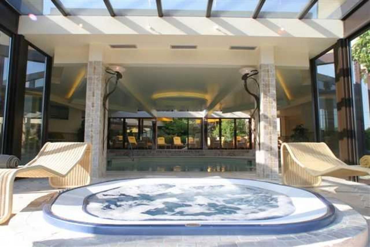 Hostellerie Briqueterie & Spa Champagne Vinay  Εξωτερικό φωτογραφία The spa at the Hotel