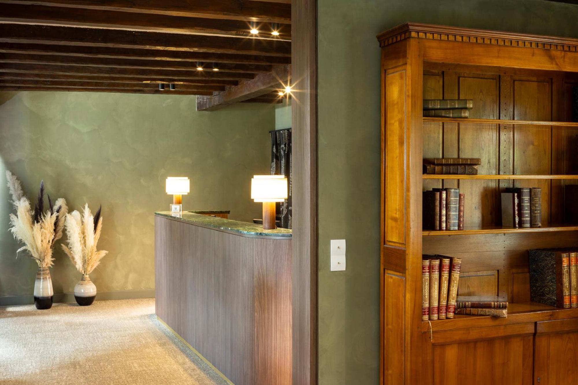 Hostellerie Briqueterie & Spa Champagne Vinay  Εξωτερικό φωτογραφία The library at the Inn at the Opera